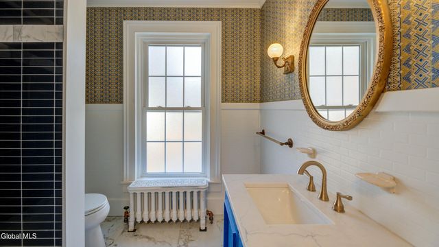 112 S Market Street, Johnstown, NY 12095