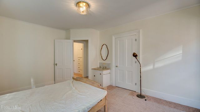 112 S Market Street, Johnstown, NY 12095