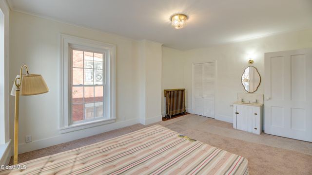 112 S Market Street, Johnstown, NY 12095