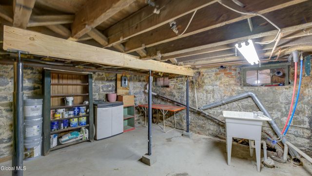 112 S Market Street, Johnstown, NY 12095