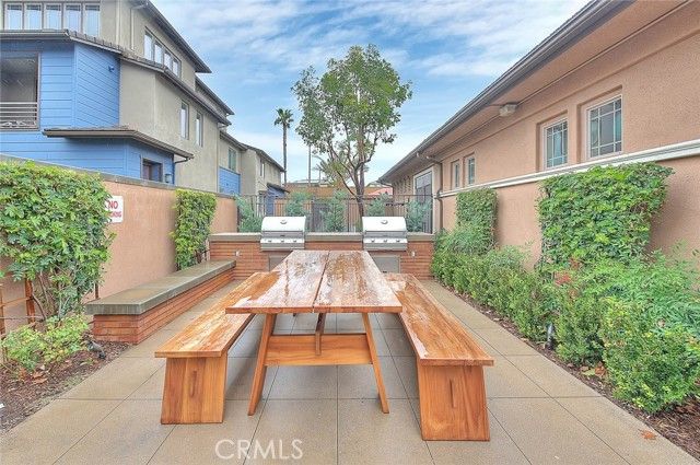 12347 Hollyhock 1, Rancho Cucamonga, CA 91739