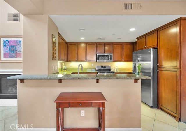 12347 Hollyhock 1, Rancho Cucamonga, CA 91739