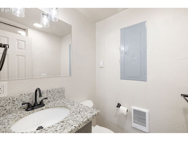 3025 BAILEY Ln, Eugene, OR 97401