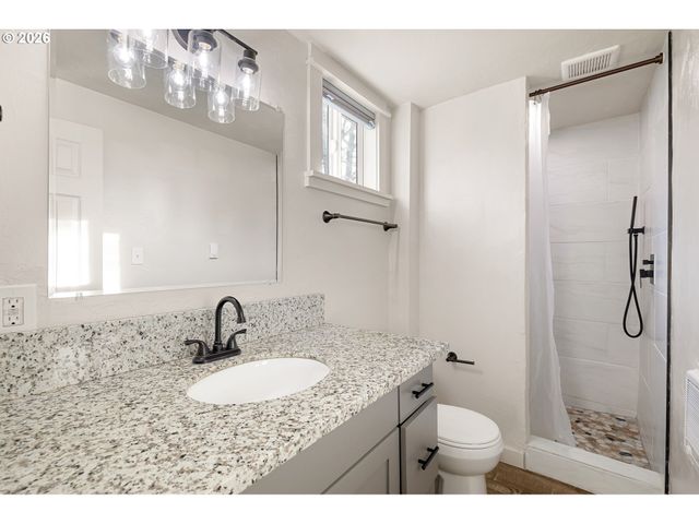 3025 BAILEY Ln, Eugene, OR 97401