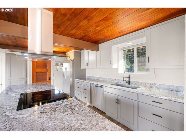 3025 BAILEY Ln, Eugene, OR 97401