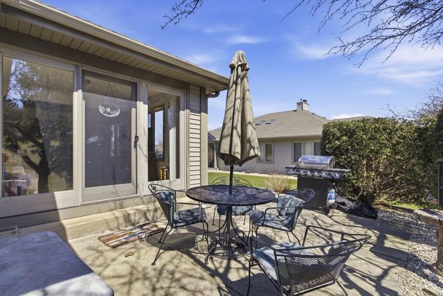 N80W17455 Robin CIRCLE, Menomonee Falls, WI 53051