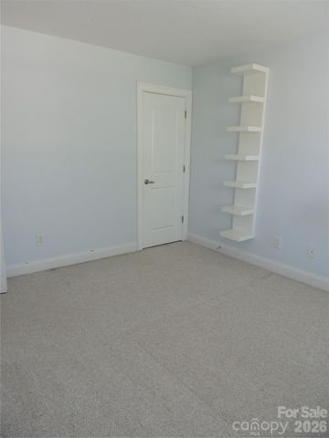 113 Ashton Woods Court, Mount Holly, NC 28120