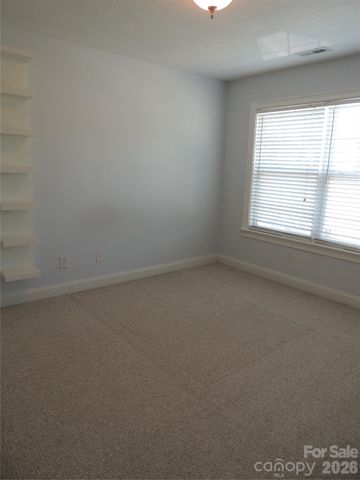 113 Ashton Woods Court, Mount Holly, NC 28120