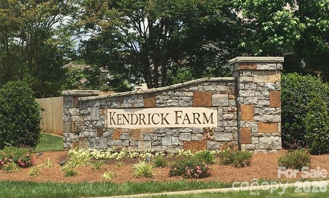 113 Ashton Woods Court, Mount Holly, NC 28120