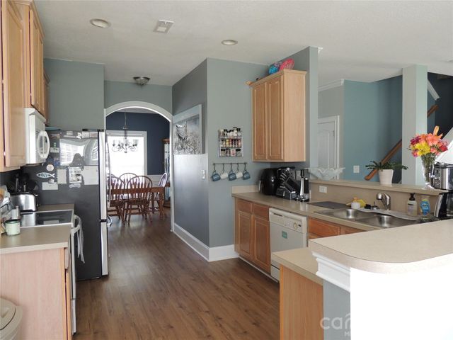 113 Ashton Woods Court, Mount Holly, NC 28120