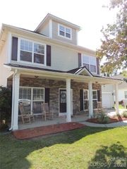 113 Ashton Woods Court, Mount Holly, NC 28120