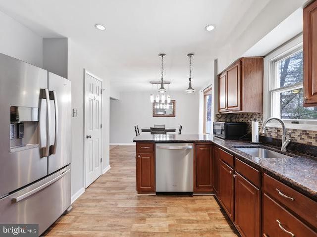 806 MARLBOROUGH AVE, Blackwood, NJ 08012