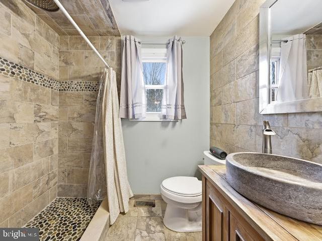 806 MARLBOROUGH AVE, Blackwood, NJ 08012