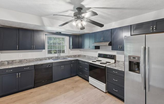 6342 Bell Haven Lane, Riverdale, GA 30296