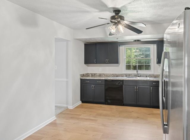 6342 Bell Haven Lane, Riverdale, GA 30296
