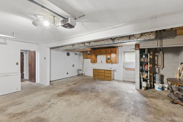 6342 Bell Haven Lane, Riverdale, GA 30296