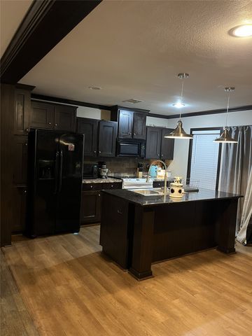 218 Bettinger Way, Gholson, TX 76705