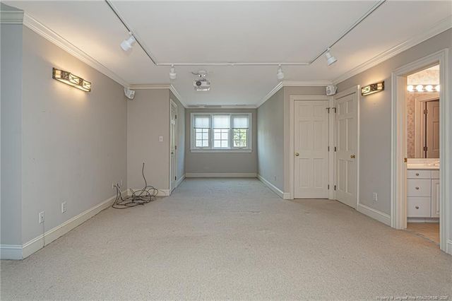 6486 Summerchase Drive, Fayetteville, NC 28311