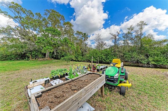 4609 44TH AVENUE E, Bradenton, FL 34203