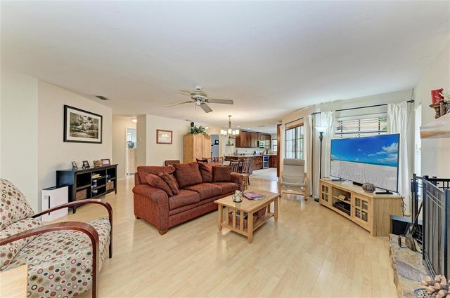 4609 44TH AVENUE E, Bradenton, FL 34203