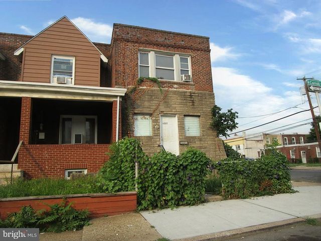 2600 S CARROLL ST, Philadelphia, PA 19142