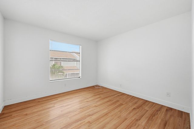 301 Lakewood Drive 8a, Jupiter, FL 33458