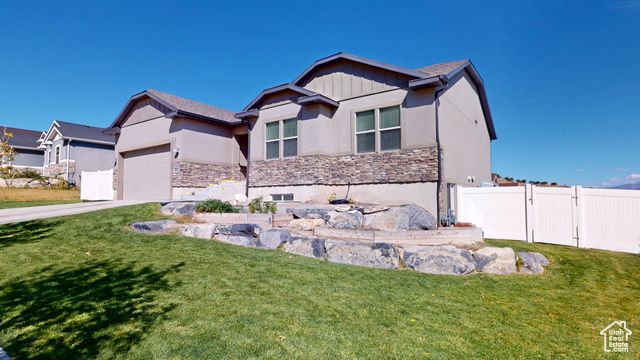 3809 E HOLLOW CREST DR, Eagle Mountain, UT 84005