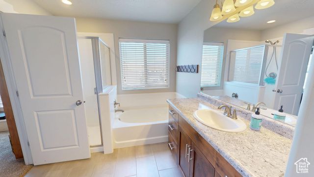 3809 E HOLLOW CREST DR, Eagle Mountain, UT 84005