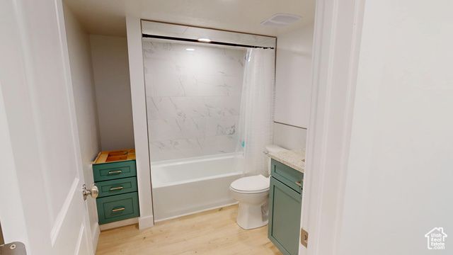 3809 E HOLLOW CREST DR, Eagle Mountain, UT 84005