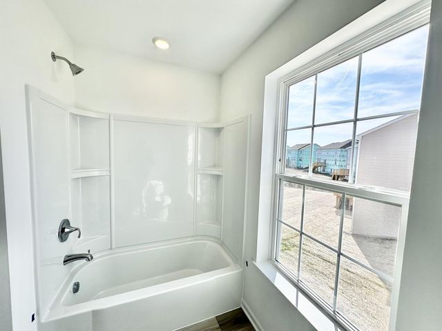 702 West Point Way, Oswego, IL 60543