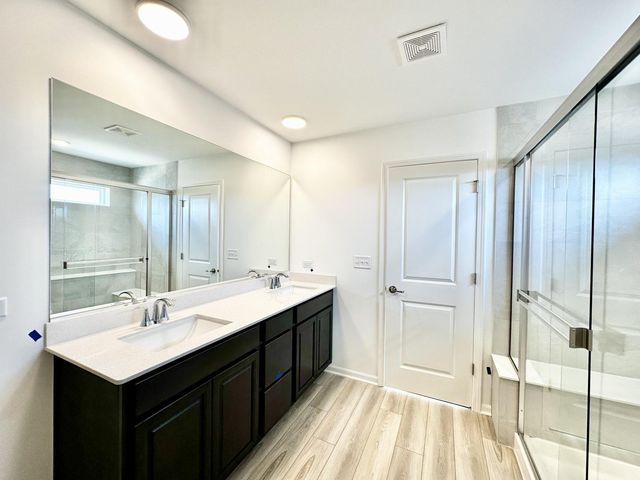702 West Point Way, Oswego, IL 60543