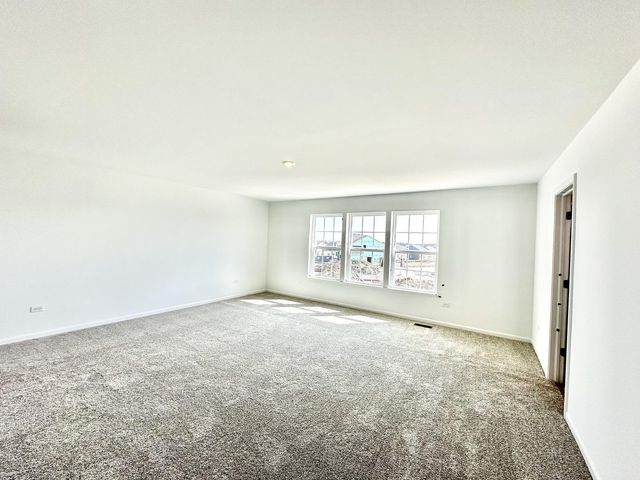 702 West Point Way, Oswego, IL 60543