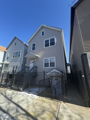 4521 S Hermitage Avenue, Chicago, IL 60609