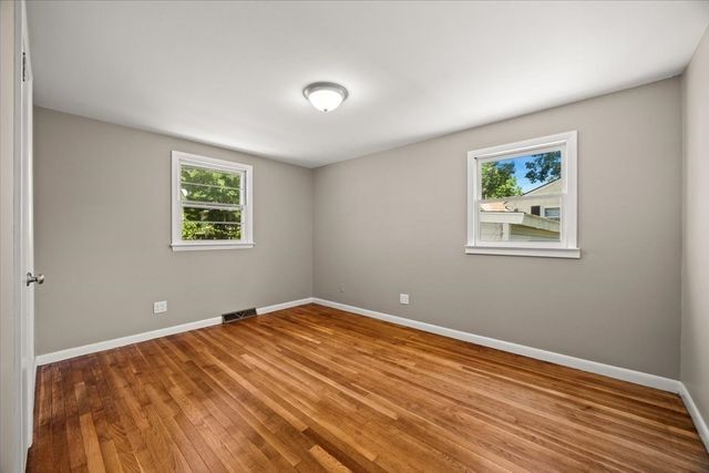 52 Jacob St, Brockton, MA 02302