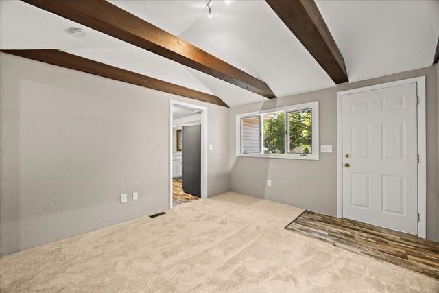 52 Jacob St, Brockton, MA 02302