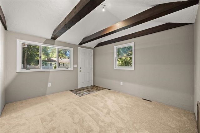 52 Jacob St, Brockton, MA 02302