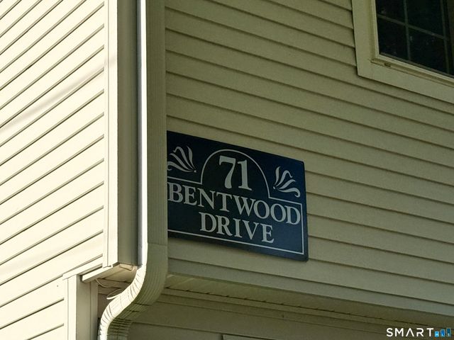 71 Bentwood Drive 2, Waterbury, CT 06705