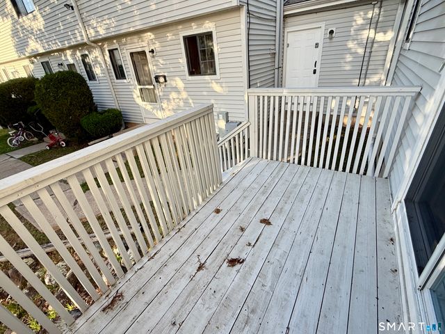 71 Bentwood Drive 2, Waterbury, CT 06705