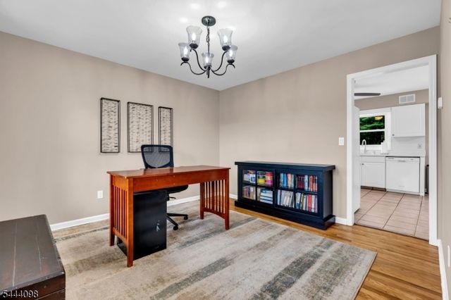 52 Lazy Brook Rd, Readington Twp., NJ 08822