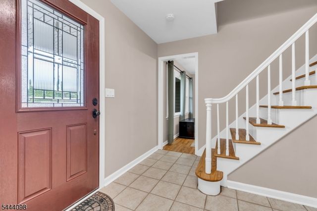 52 Lazy Brook Rd, Readington Twp., NJ 08822