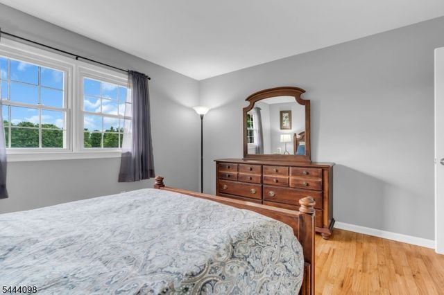 52 Lazy Brook Rd, Readington Twp., NJ 08822