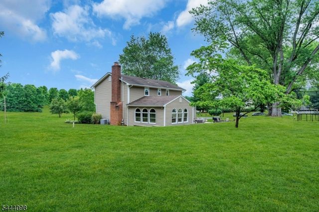 52 Lazy Brook Rd, Readington Twp., NJ 08822