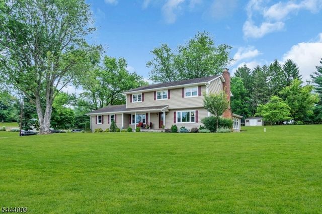 52 Lazy Brook Rd, Readington Twp., NJ 08822