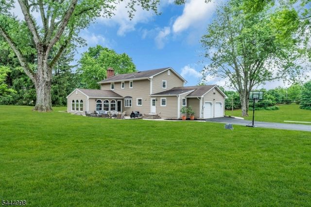 52 Lazy Brook Rd, Readington Twp., NJ 08822