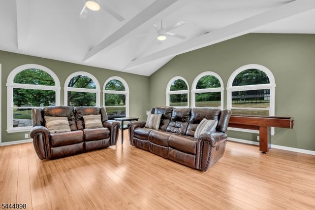 52 Lazy Brook Rd, Readington Twp., NJ 08822