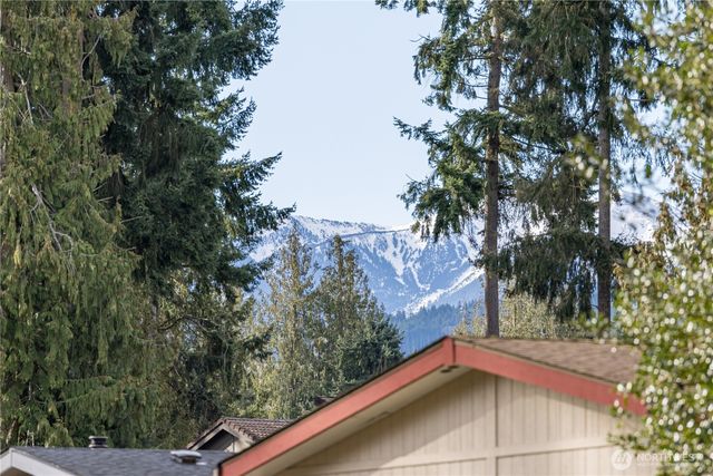 93 Fircrest Drive, Sequim, WA 98382