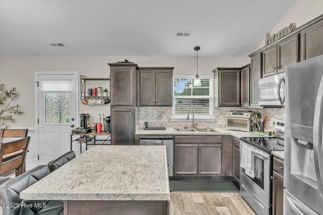 519 Ginn Street, Jacksonville, NC 28540