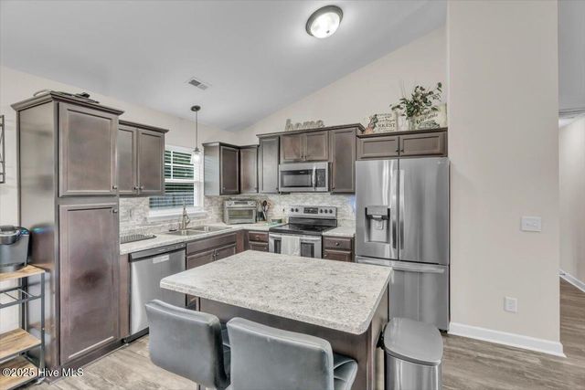 519 Ginn Street, Jacksonville, NC 28540