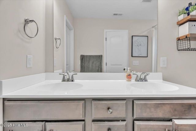 519 Ginn Street, Jacksonville, NC 28540