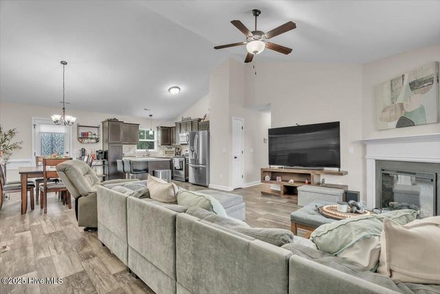 519 Ginn Street, Jacksonville, NC 28540